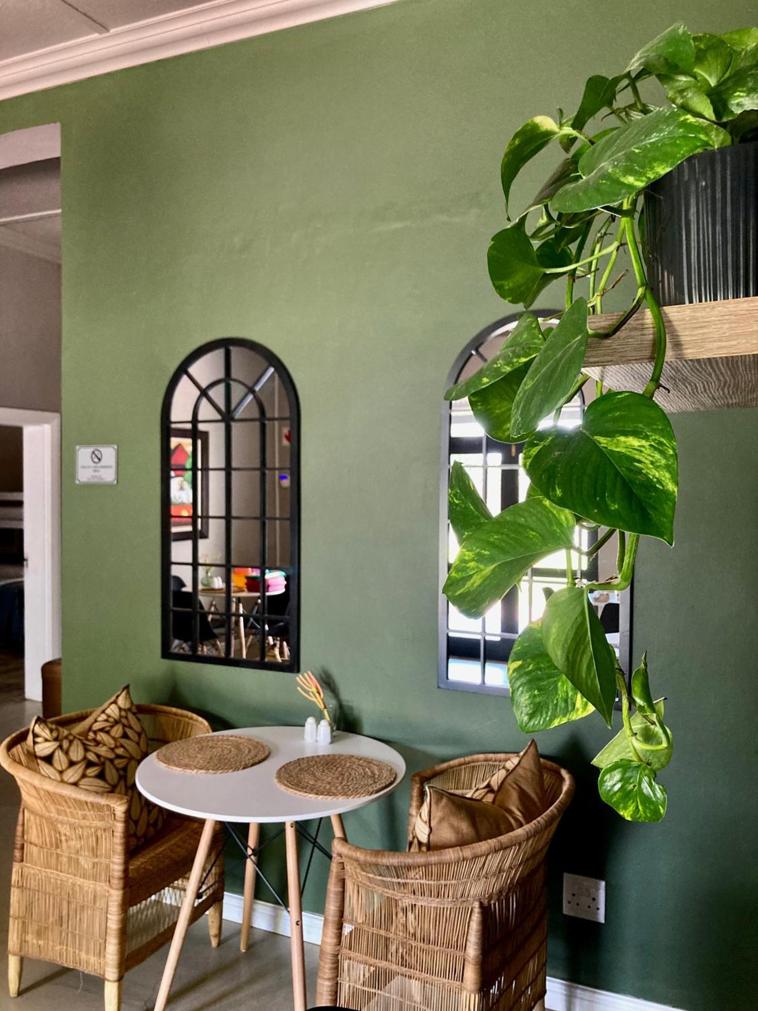 The Merino Guest House Beaufort West Exterior foto